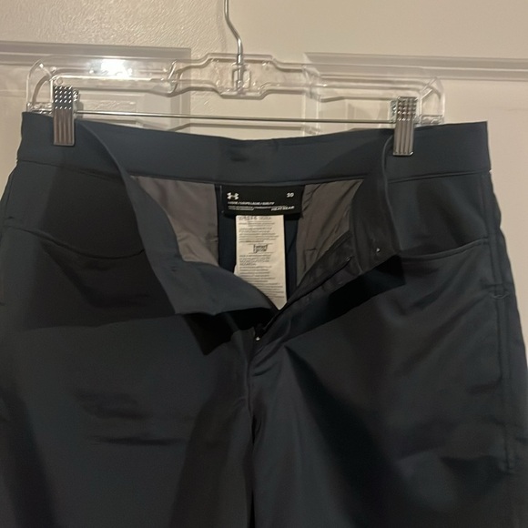 Men’s Under Armour Golf Shorts - Size 30 - Picture 8 of 8